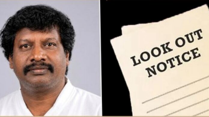 லட்சுமண பெருமாளுக்கு லுக் அவுட் நோட்டீஸ்